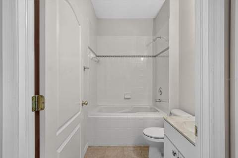 19122 Doves Landing Drive, Tampa FL - photo 24 of 44