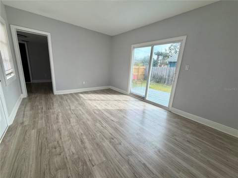 301 80th Avenue, St Petersburg FL - photo 13 of 43