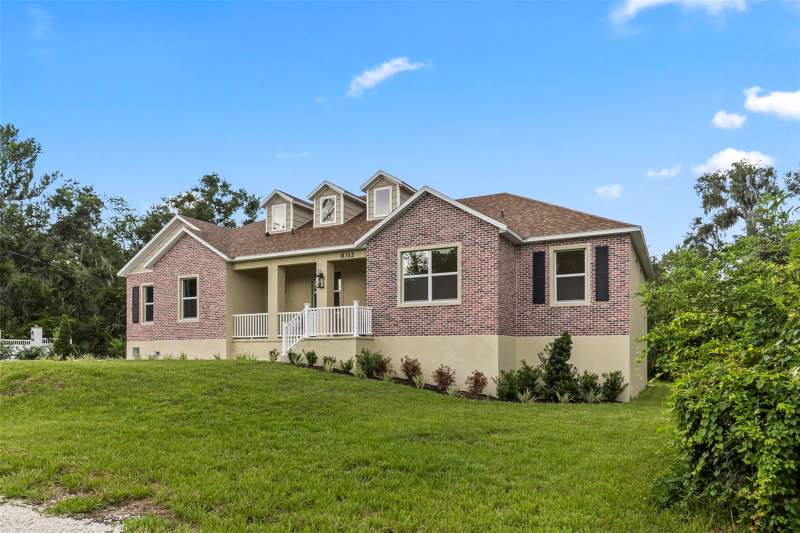 4 bedroom Single Family Residence at 8312 Revels Road, Riverview, Riverview — photo 5