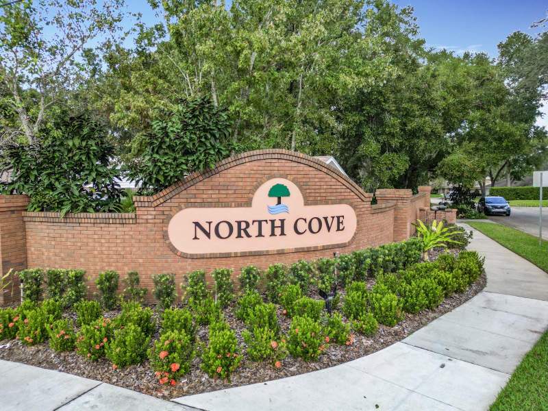 4 bedroom Single Family Residence at 1469 Grace Lake Circle, North Cove, Longwood — photo 3