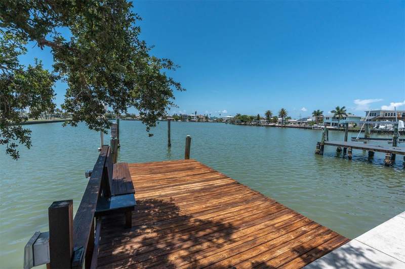 4 bedroom Single Family Residence at 16102 4th Street, Redington Beach Homes 6th Add, Redington Beach — photo 4