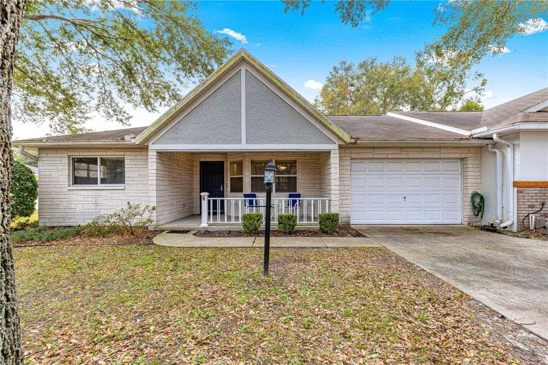 2 bedroom Villa at 9662 SW 95th Court #A, On Top Of The World, Ocala — photo 2