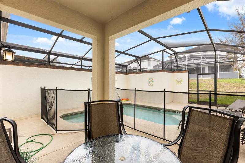 4 bedroom Townhouse at 9075 Dogleg Dr, Stoneybrook South Ph I 1 & J 1, Davenport — photo 4