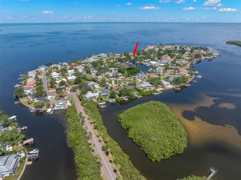 3 bedroom Single Family Residence at 121 Carlyle Drive, Indian Bluff Island 2nd Add, Palm Harbor — photo 3