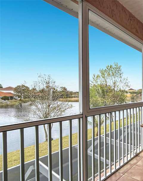 6828 Sombras Way, Land O Lakes FL - photo 21 of 33