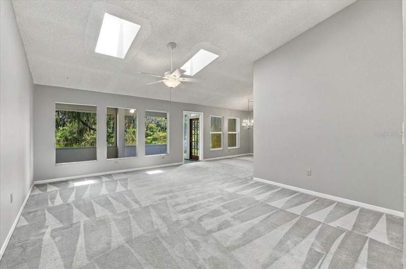 2 bedroom Villa at 368 Lake Harris Drive, South Florida Villas Ph 01, Lakeland — photo 3