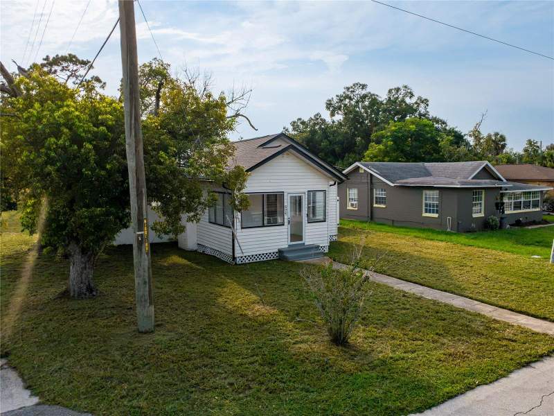 2 bedroom Single Family Residence at 624 Illinois Avenue, St Cloud 2nd Town Of, St Cloud — photo 2