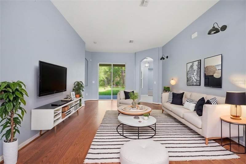 4 bedroom Single Family Residence at 14617 Edgemere Drive, Sterling Hill Ph 1A, Spring Hill — photo 2