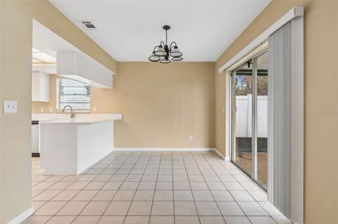 8301 Iberia Place, Tampa FL - photo 11 of 35