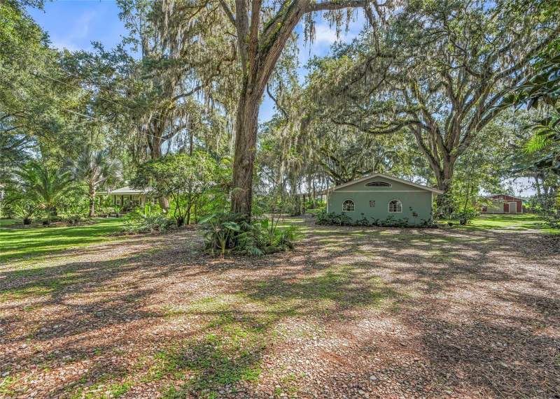 2 bedroom Single Family Residence at 1295 N US 301, Sumterville, Sumterville — photo 4