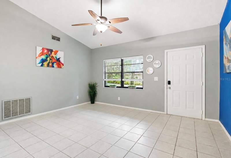 2 bedroom Single Family Residence at 716 BOSTON STREET, FAIRMOUNT PARK, TARPON SPRINGS — photo 3
