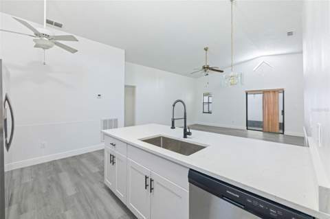 13427 Laraway Drive, Riverview FL - photo 15 of 44