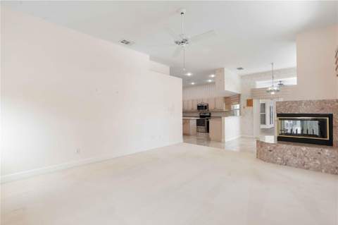 2122 Platinum Drive, Sun City Center FL - photo 17 of 55