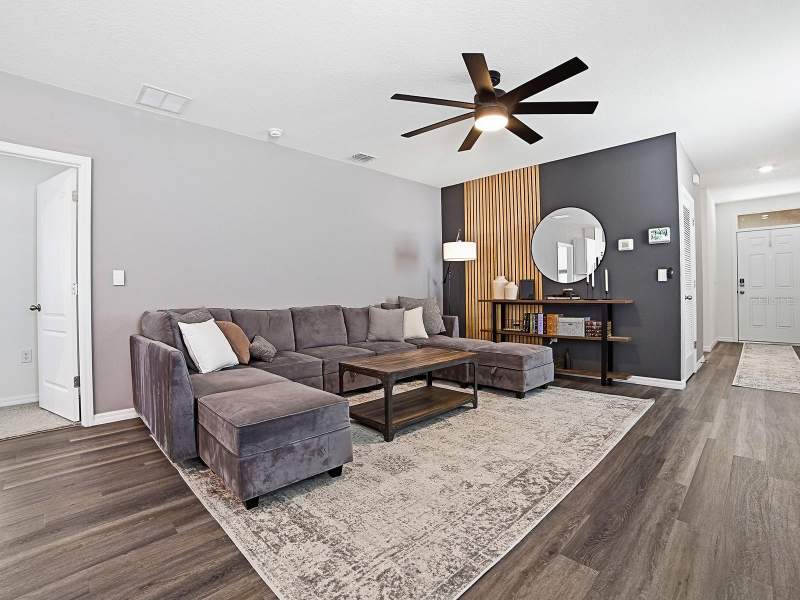 4 bedroom Single Family Residence at 6149 Galloping Drive, Windrose, Apopka — photo 2