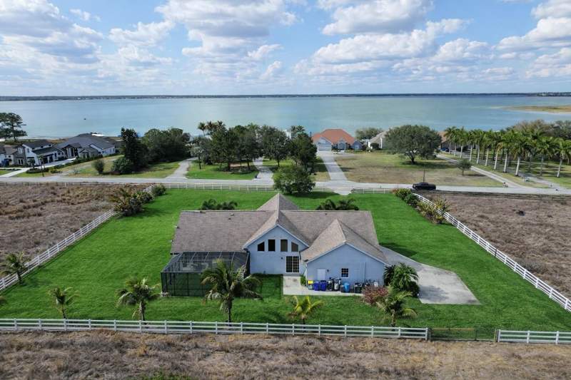186 S BEAR POINTE DRIVE home for sale in Orange Blossom Estate