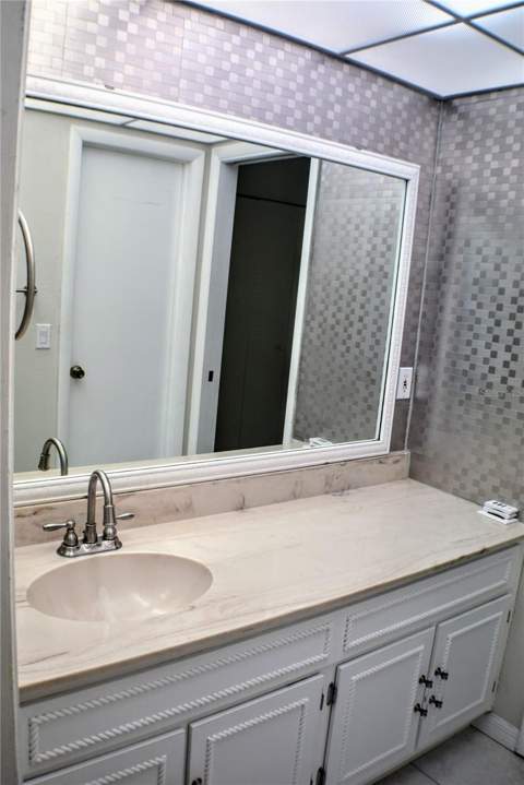 814 Park Lake Circle #8, Maitland FL - photo 19 of 30