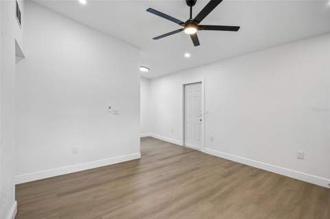 334 E Cornelius Circle, Sarasota FL - photo 8 of 26