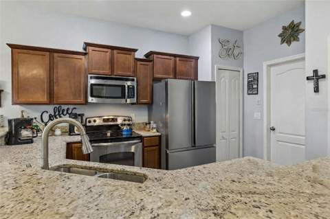 3640 Solana Circle #11B, Clermont FL - photo 6 of 6