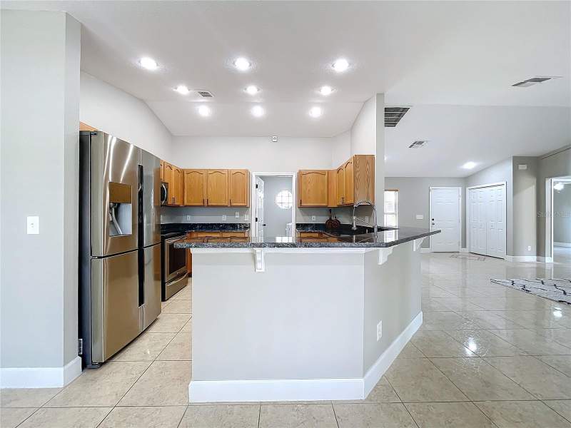 3 bedroom Single Family Residence at 790 Silhouette Court, Nelson Court, Longwood — photo 3