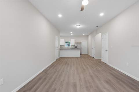 5029 Finders Ct, Tampa FL - photo 6 of 16