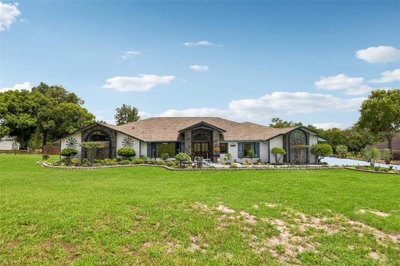 4 bedroom Single Family Residence at 5318 Sandra Drive, River Country Estates, Weeki Wachee — photo 2