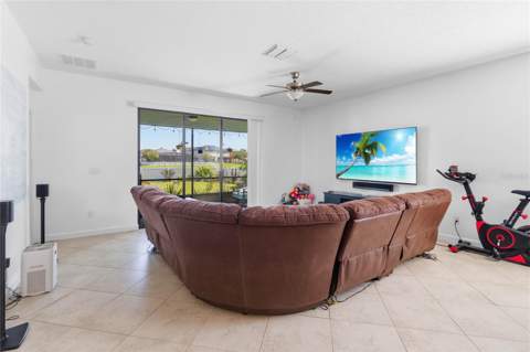 4355 Summer Breeze Way, Kissimmee FL - photo 14 of 44