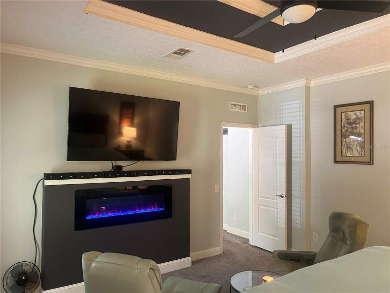 4 bedroom Manufactured Home at 4050 SW 178th Terrace, Lake Tropicana Ranchettes 03, Dunnellon — photo 4