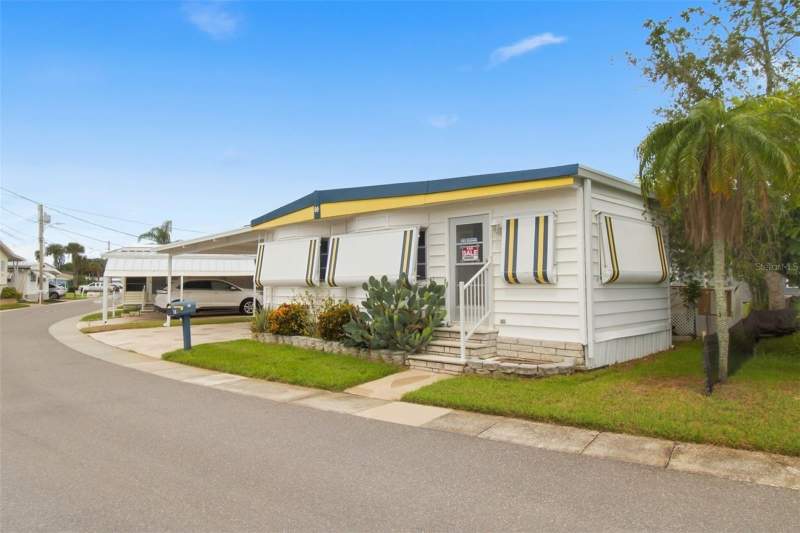 2 bedroom Manufactured Home at 70 Schooner Drive #70, Palm Harbor, Palm Harbor — photo 4