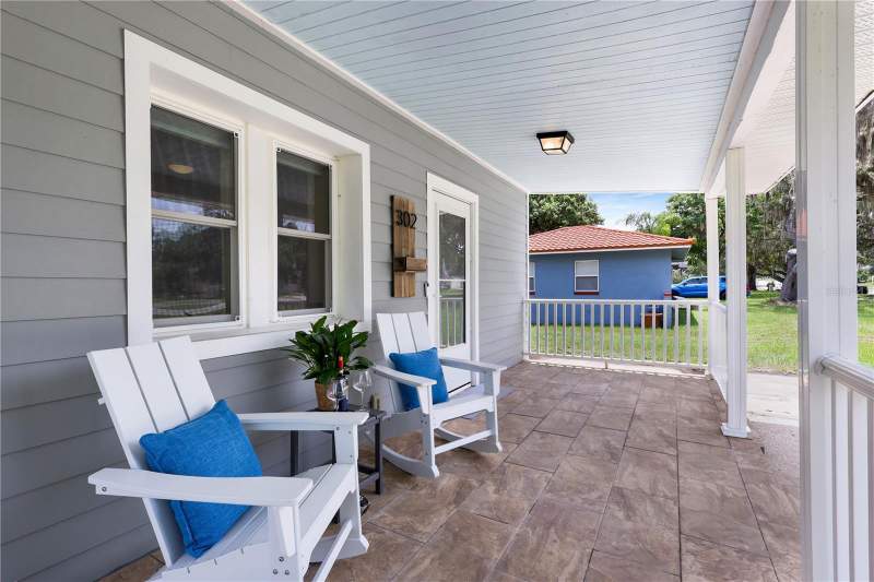 2 bedroom Single Family Residence at 302 S Palm Avenue, Howey, Howey In The Hills — photo 3