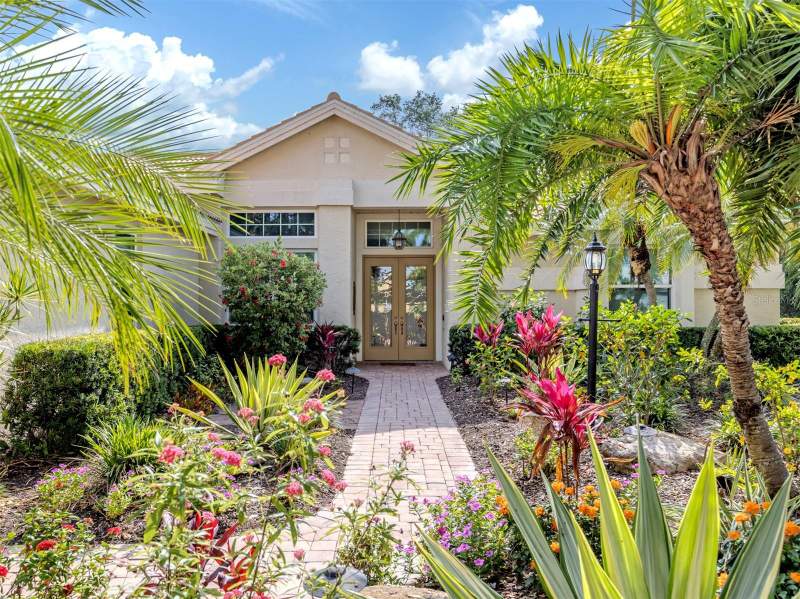 3 bedroom Single Family Residence at 417 Wellington Court, Venice Golf & Country Club, Venice — photo 4