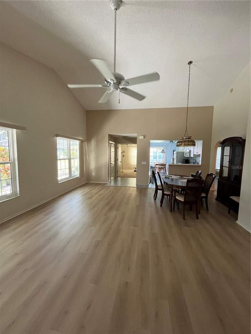 3 bedroom Villa at 2387 Bentley Drive, Village At Bentley Park, Palm Harbor — photo 4