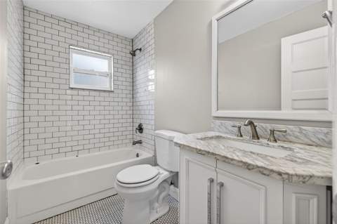4200 Beach Drive, St Petersburg FL - photo 16 of 22