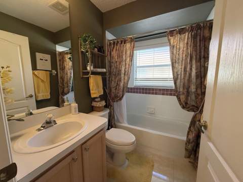 11210 Heathrow Avenue, Spring Hill FL - photo 16 of 25