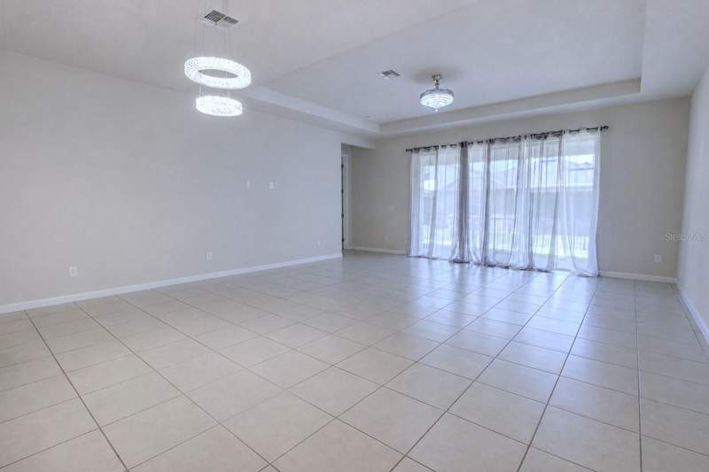 3 bedroom Single Family Residence at 3552 Stonebriar Lane, Riverside Oaks Ph 2, Sanford — photo 5