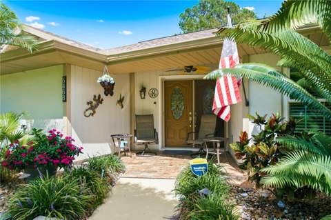 5468 Nimitz Road, New Port Richey FL - photo 7 of 68