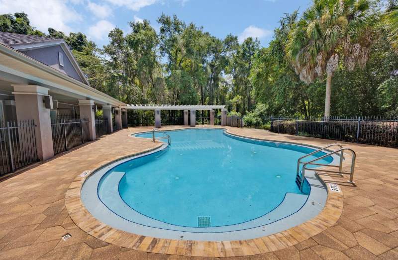 3 bedroom Single Family Residence at 13639 NW 13th Place, Arbor Greens Ph II Unit III Pb 36 Pg 60, Newberry — photo 2
