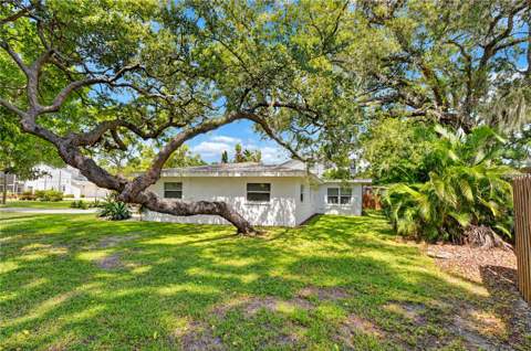 200 Lagoon Drive, Palm Harbor FL - photo 14 of 73