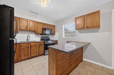 507 S Ohio Ave, Groveland FL - photo 13 of 67