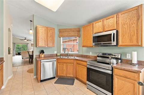 516 Grand Canal Dr, Poinciana FL - photo 18 of 54