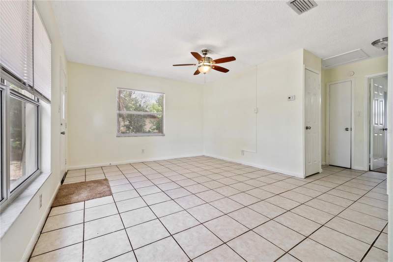 3 bedroom Single Family Residence at 5225 Peach Avenue, Mango Hills, Seffner — photo 5