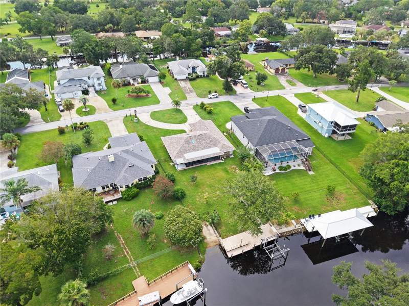 3 bedroom Single Family Residence at 5012 S Deep Water Point, Riverhaven Village, Homosassa — photo 3