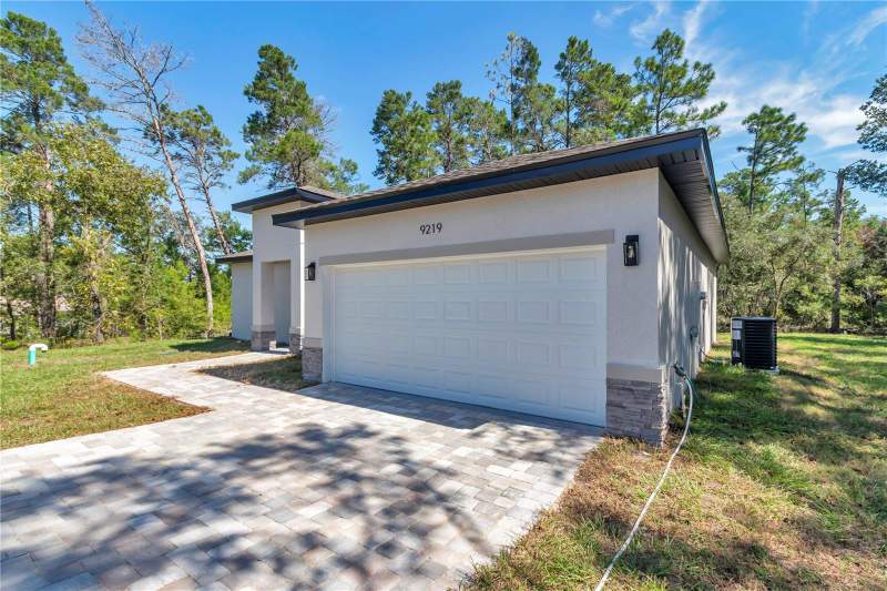 3 bedroom Single Family Residence at 9219 N Akola Way, Citrus Spgs Unit 01, Citrus Springs — photo 5