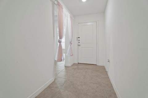 4521 Casablanca Avenue, Kissimmee FL - photo 7 of 59
