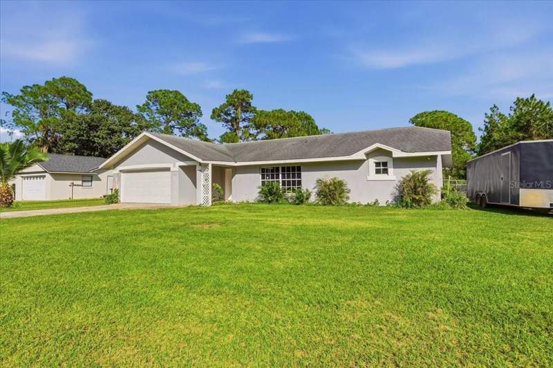 3 bedroom Single Family Residence at 107 Florida Grackle Court, Lake Caloosa Landing Ph 04, Frostproof — photo 2