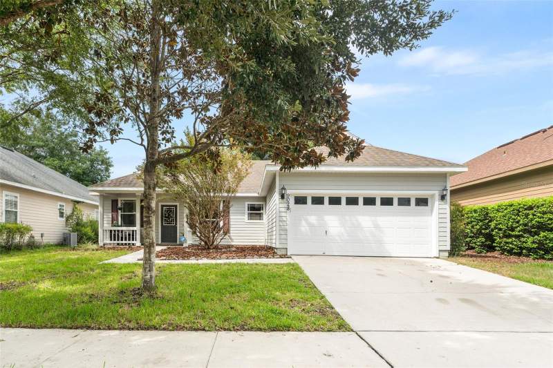 9028 SW 76TH AVENUE home for sale in Willow Oak Plantation