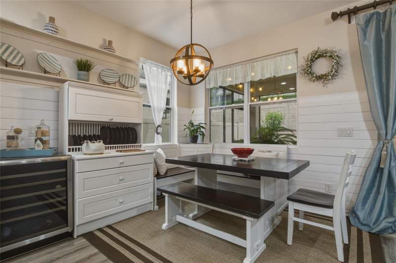5 bedroom Single Family Residence at 16742 Abbey Hill Court, John'S Lake Landing, Clermont — photo 5