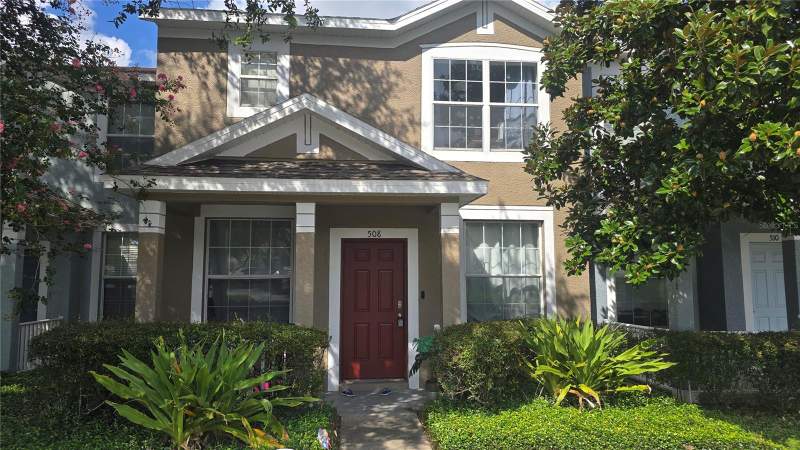 3 bedroom Townhouse at 508 Golden Tree Place, Lakewood Ridge Twnhms, Brandon — photo 2