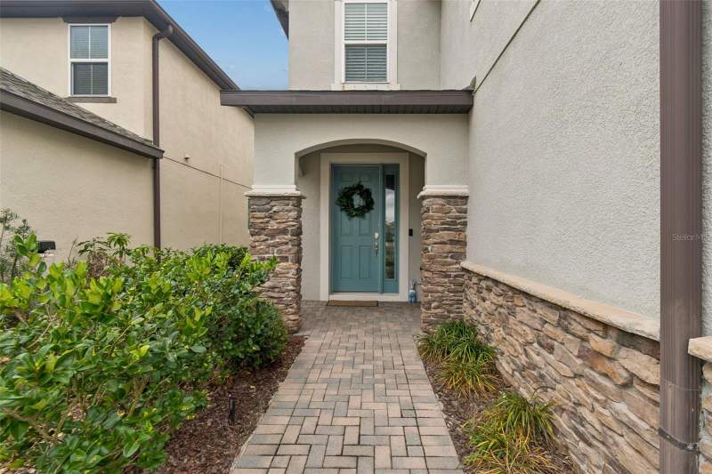 4 bedroom Single Family Residence at 11512 Navel Orange Way, Reserve At Citrus Park, Tampa — photo 2
