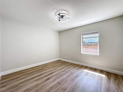 3223 N Orange Ave, Orlando FL - photo 19 of 55