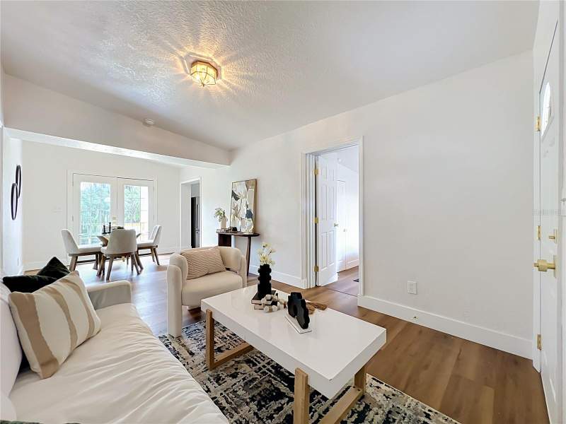 4 bedroom Single Family Residence at 3828 White Heron Drive, Pine Hills Manor, Orlando — photo 4